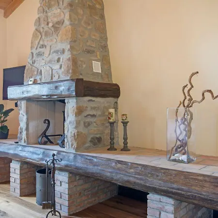 Castello Della Mugazzengru Coronata By Interhome Holiday home Tresana