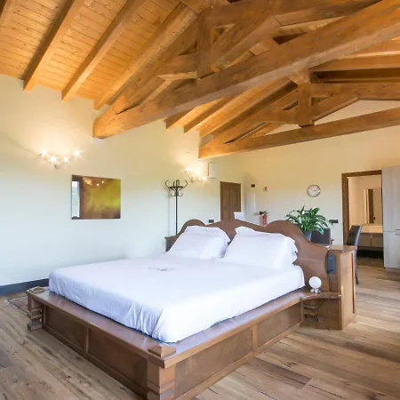 Castello Della Mugazzengru Coronata By Interhome *