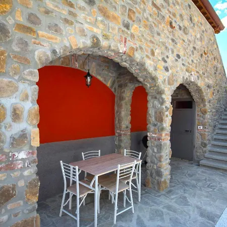 Holiday home Castello Della Mugazzengru Coronata By Interhome Tresana