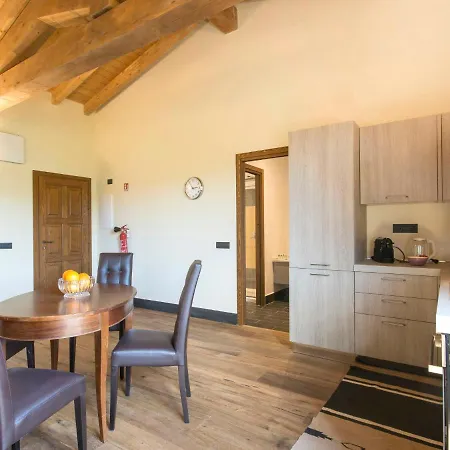 Castello Della Mugazzengru Coronata By Interhome *